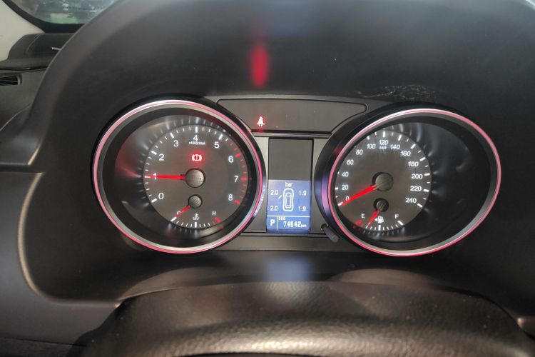 哈弗H6 2015款 运动版 1.5T 自动两驱豪华型中控内饰14