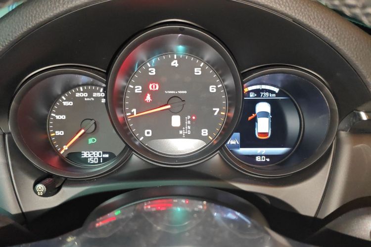 保时捷 2018款 Macan 2.0T中控内饰14