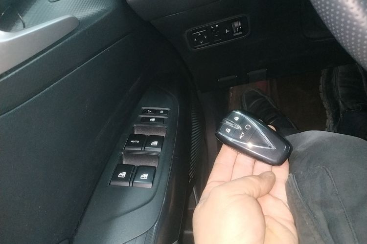 长安 逸动 2024款 1.5T GDI自动 畅享版中控内饰7001