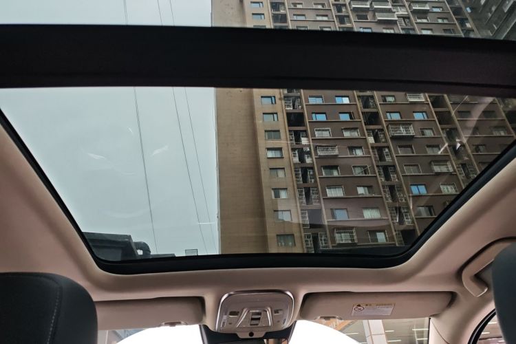 比亚迪 唐 2018款 2.0T 自动智联尊贵型 7座 国V局部细节22