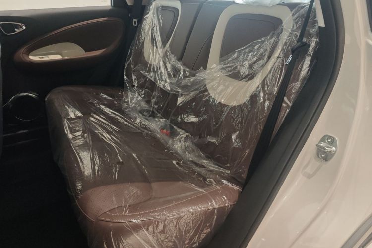 五菱汽车 五菱缤果 2025款 333km 灵犀互联款中控内饰21