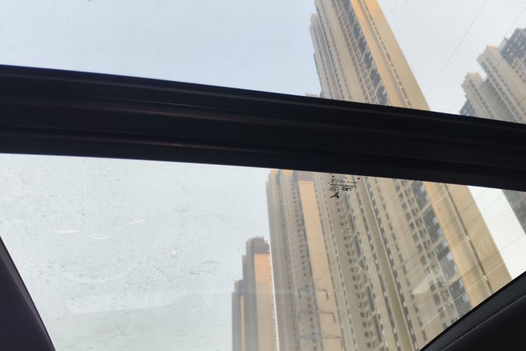 岚图汽车 岚图FREE 2025款 318 318km 后驱环游版局部细节22