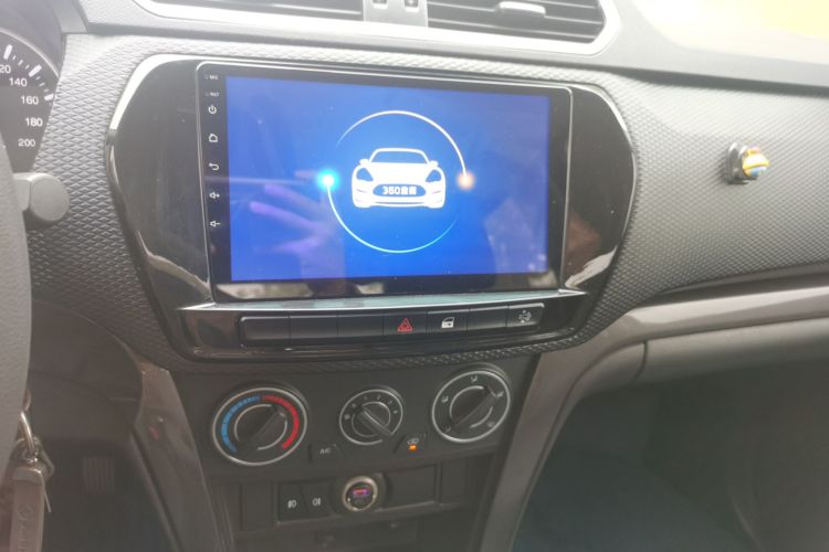 长城 风骏5 2021款 2.0T柴油两驱精英型大双排国VI GW4D20M中控内饰16