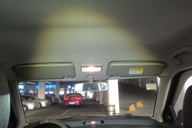 铃木 雨燕 2016款 1.5L 自动时尚型酷玩版中控内饰22