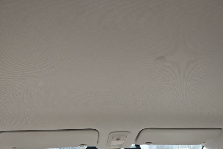 五菱汽车 宏光MINIEV 2025款 四门版 进阶款中控内饰22