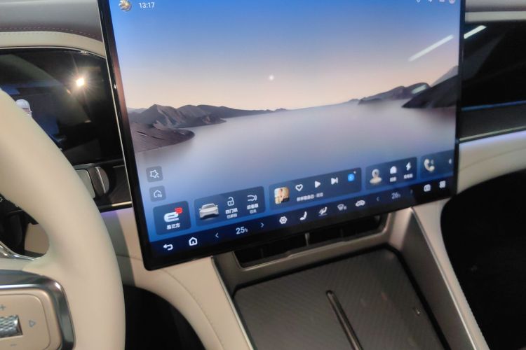 腾势Z9GT 2024款 1100四驱Max版中控内饰16