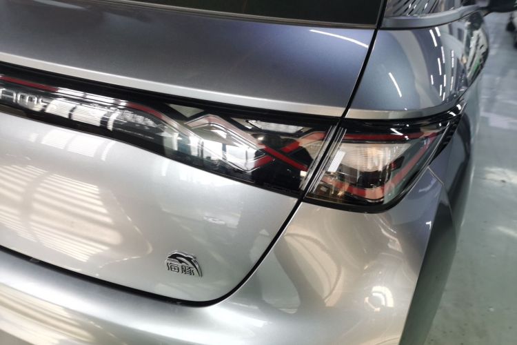 比亚迪 海豚 2023款 420km 时尚版车身外观9