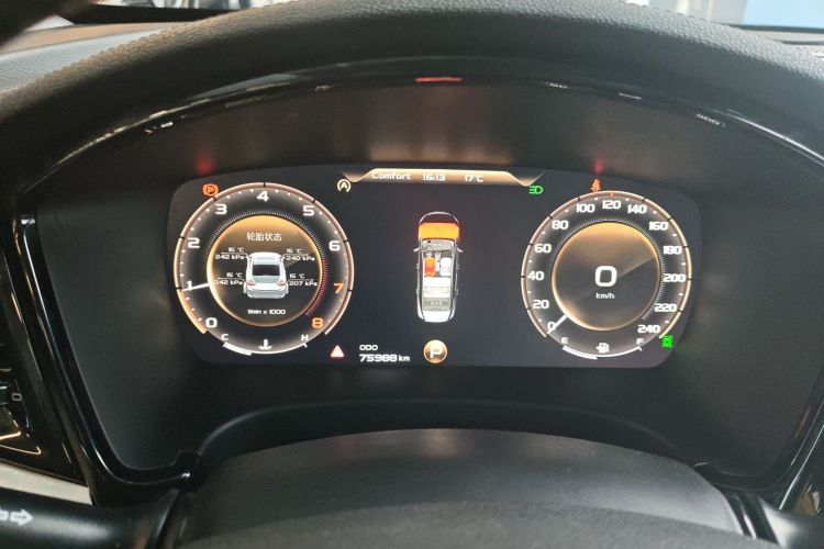 吉利汽车 博瑞 2018款 1.5T MHEV 耀尊版中控内饰14