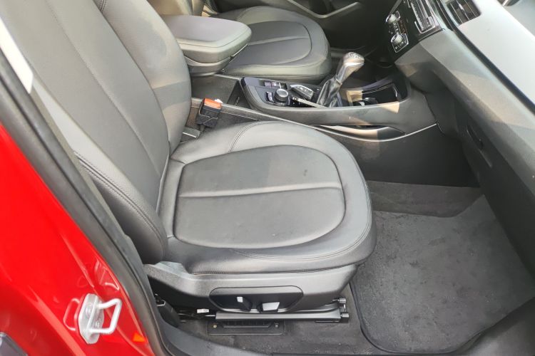 宝马X1 2016款 sDrive18Li 时尚型局部细节41