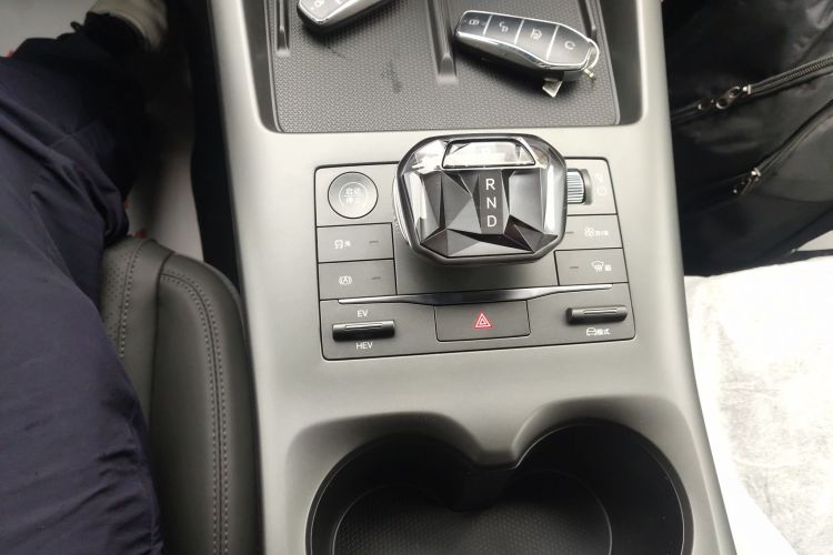 比亚迪 秦PLUS 2025款 DM-i 智驾版 55KM领先型中控内饰18