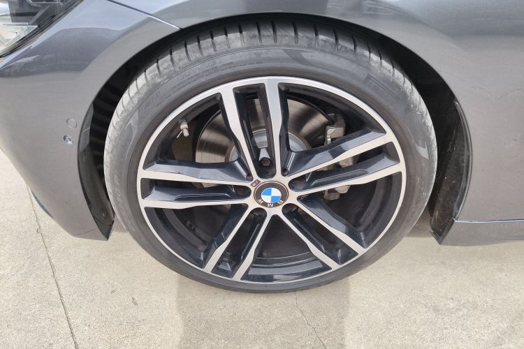 宝马4系 2020款 430i Gran Coupe M运动曜夜版车身外观6001