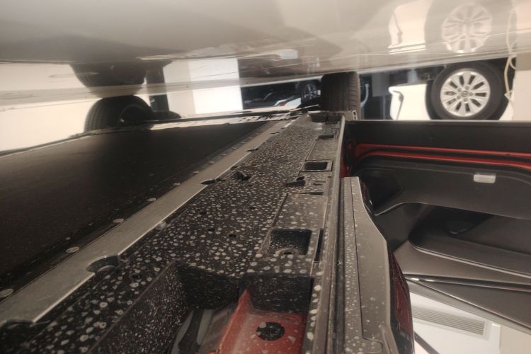 丰田bZ5 2025款 550 PRO智行版局部细节9002