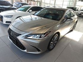 雷克萨斯ES 2023款 200 卓越版