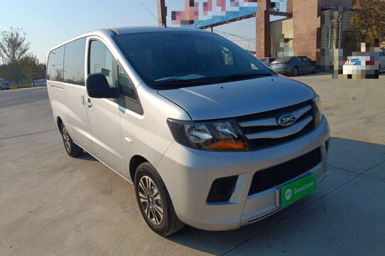 江淮瑞风 瑞风M3 2023款 PLUS 1.5T 5/7座经典版车身外观3