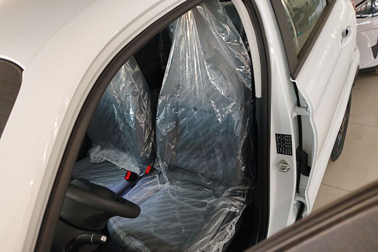 零跑汽车 零跑T03 2025款 310舒享版中控内饰19