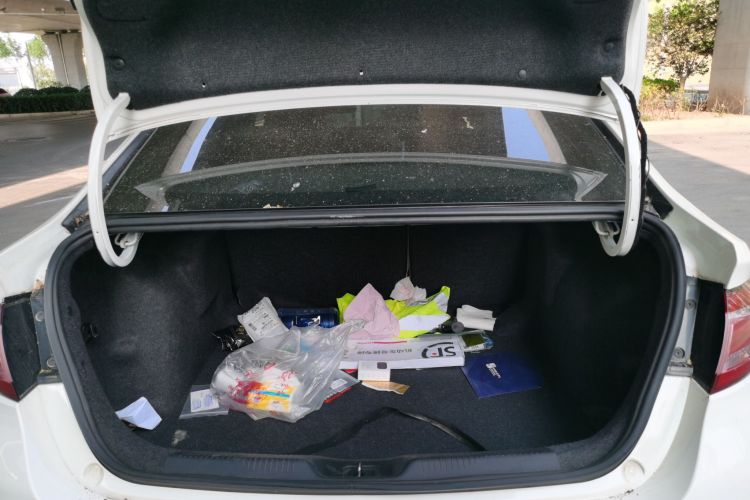 菲亚特 菲翔 2012款 1.4T 自动劲享版中控内饰23