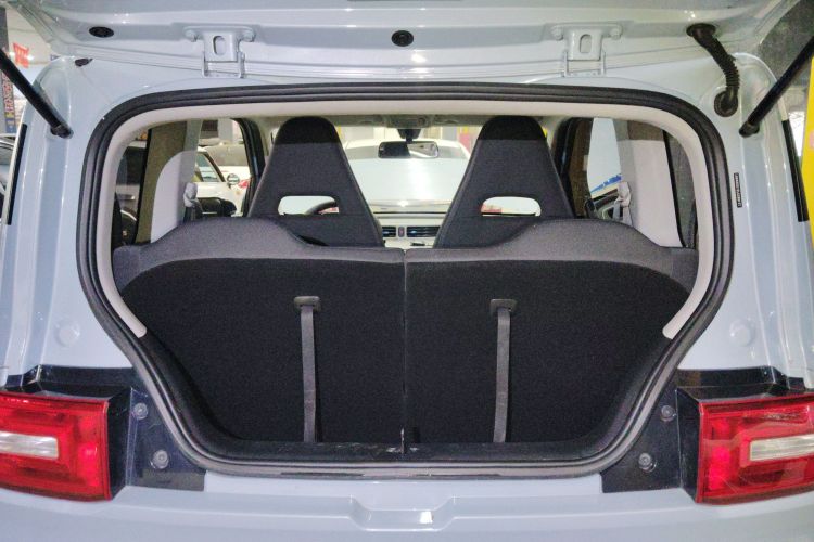 五菱汽车 宏光MINIEV 2020款 自在款 磷酸铁锂机舱底盘23