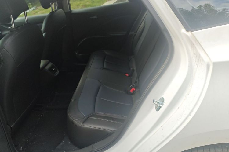 别克 微蓝6 2024款 450km 出行版中控内饰21