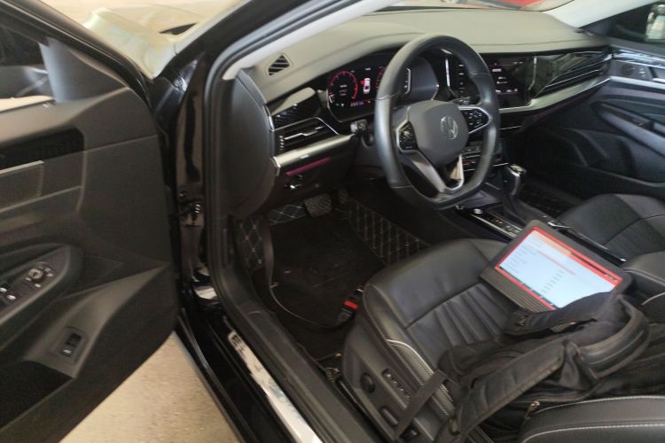 大众 帕萨特 2022款 330TSI 豪华版中控内饰20