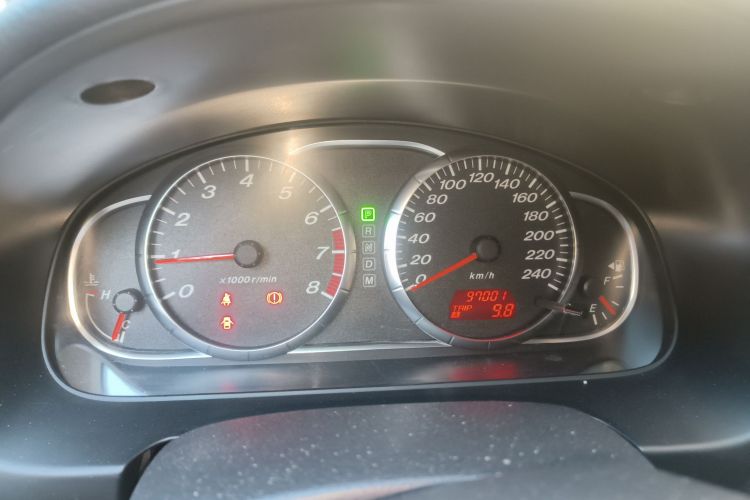 马自达6 2013款 2.0L 自动时尚型中控内饰14