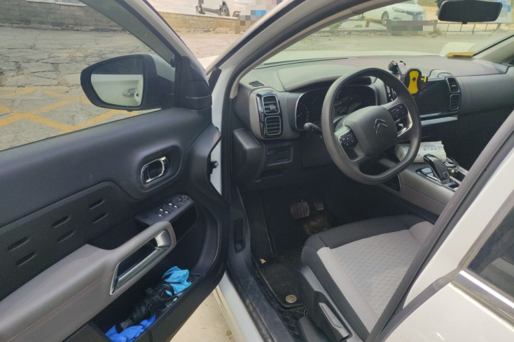 雪铁龙 天逸 C5 AIRCROSS 2021款 360THP 舒享型中控内饰20