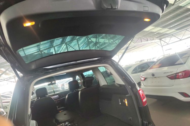 大众 夏朗 2014款 2.0TSI 标配型机舱底盘23