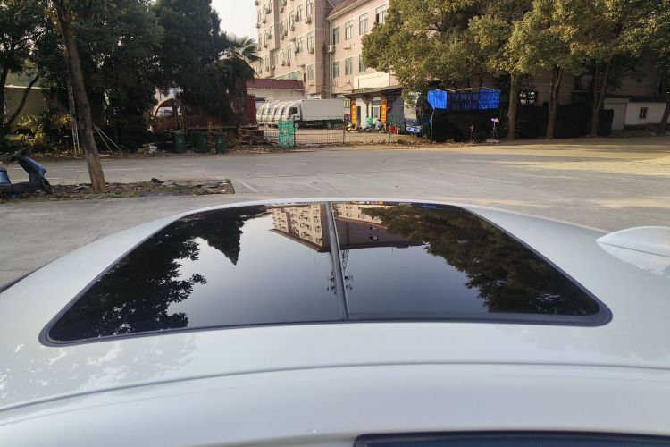 宝马1系 2022款 125i M运动曜夜版局部细节57