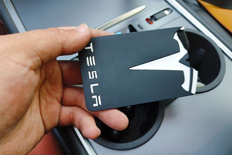 特斯拉 Model Y 2022款 后轮驱动版中控内饰7001