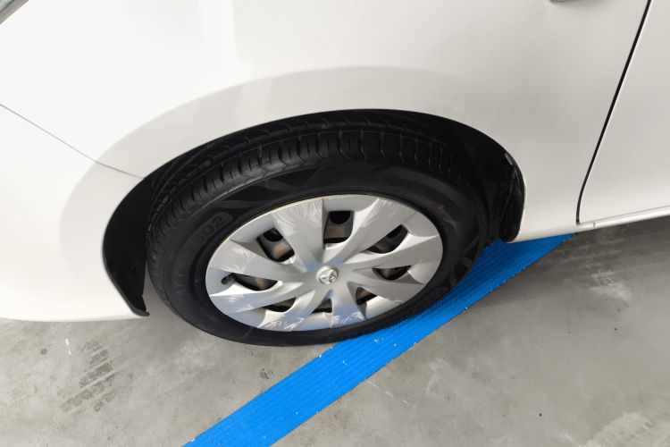 丰田 威驰FS 2017款 1.5L CVT锋驰版车身外观6007