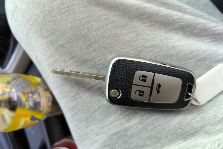 别克 英朗 2017款 15N 手动进取型中控内饰7001