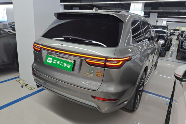 理想汽车 理想ONE 2020款 增程6座版车身外观7