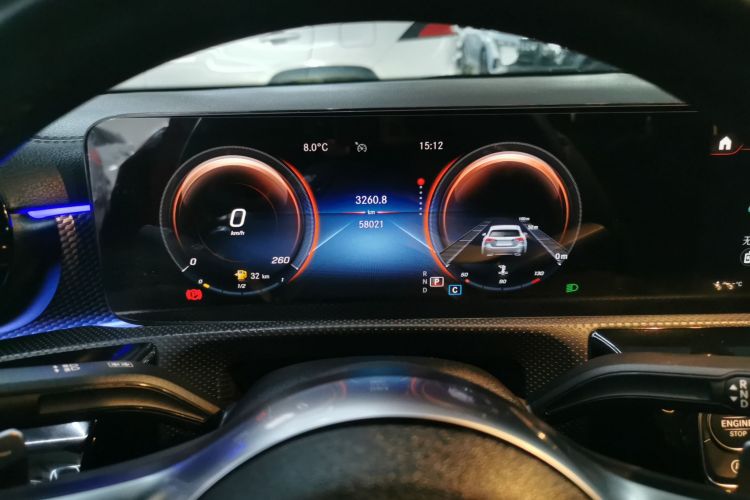 奔驰A级 2021款 A 200 L 运动轿车时尚型局部细节14