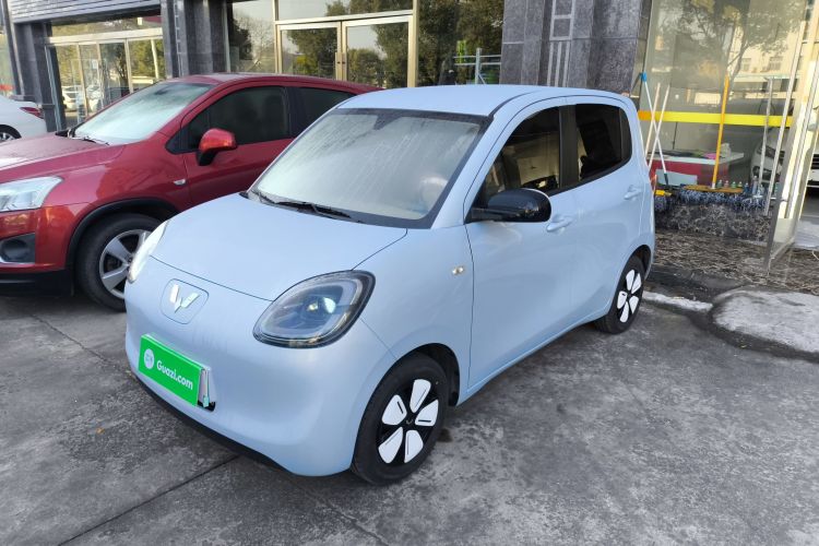 五菱汽车 宏光MINIEV 2025款 四门版 进阶款车身外观1