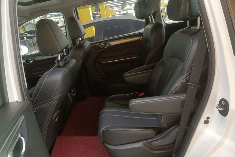 广汽传祺 传祺M6 2023款 PRO 270T DCT豪华版中控内饰7004