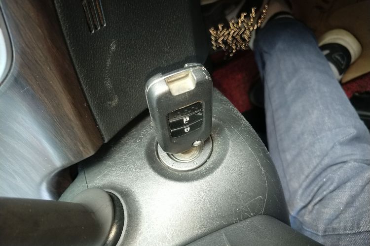 本田 杰德 2013款 1.8L 自动舒适版 5座中控内饰11