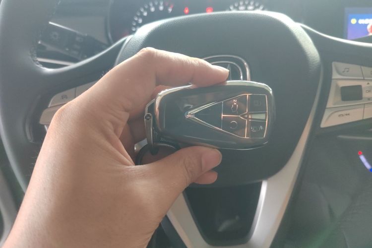 长安CS35PLUS 2019款 1.4T DCT畅联蓝鲸版中控内饰7001