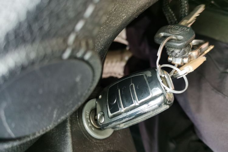 五十铃 瑞迈 2022款 2.8T经典柴油两驱舒享型长轴版JE493ZLQ6E中控内饰7001