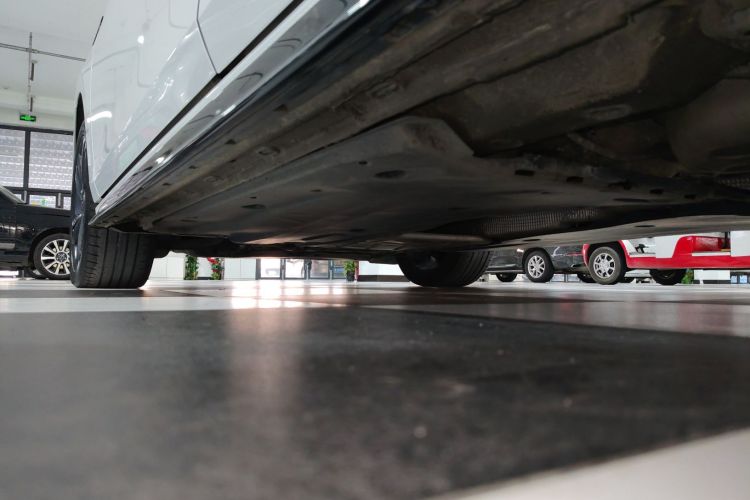 大众 高尔夫 2021款 280TSI DSG R-Line局部细节9002