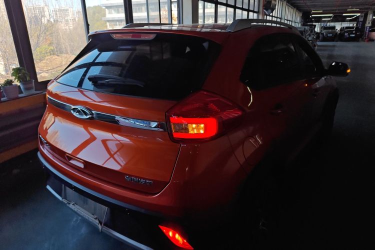 奇瑞 瑞虎3X 2018款 1.5L 自动精英版车身外观6005