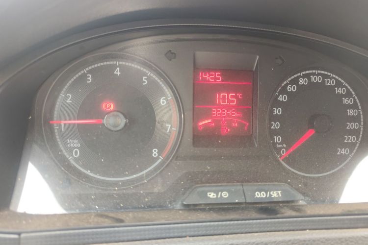 大众 桑塔纳 2021款 1.5L 手动风尚版中控内饰15