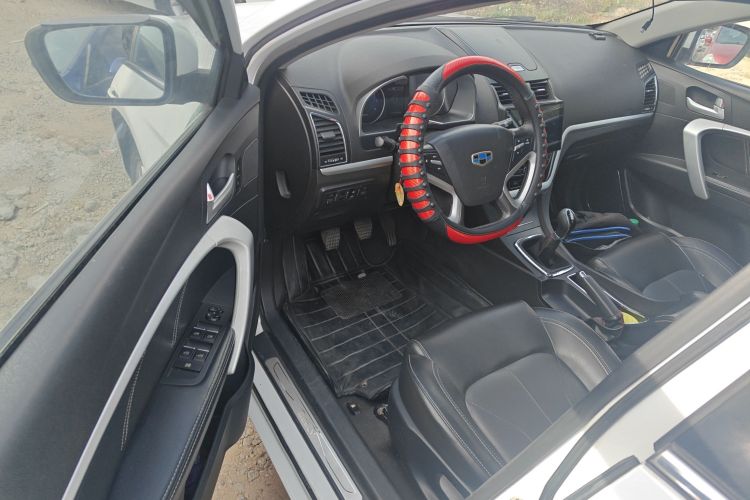 吉利汽车 帝豪 2016款 三厢 1.5L 手动向上版中控内饰20