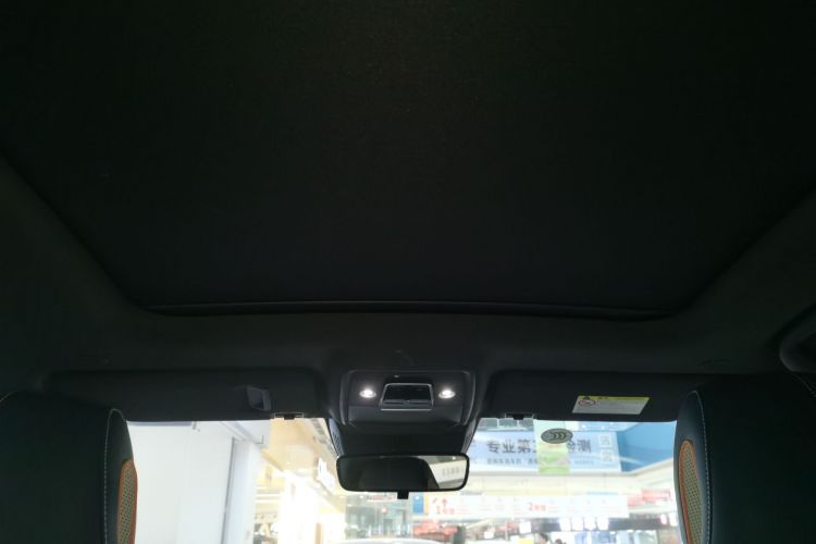 比亚迪 宋PLUS新能源 2021款 DM-i 51KM 尊荣型中控内饰22