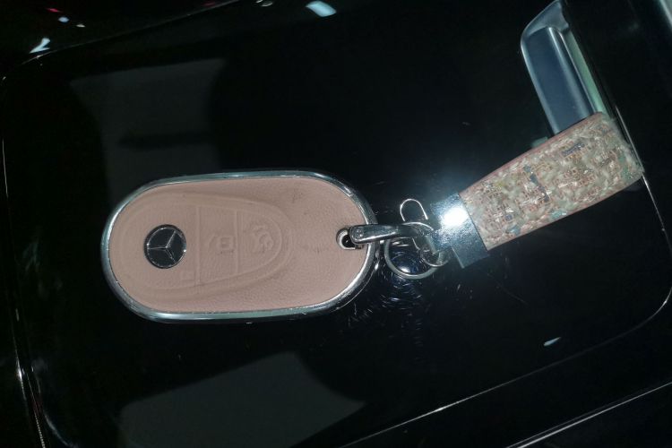 奔驰C级 2023款 改款 C 200 L 运动版中控内饰11