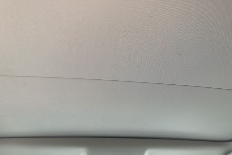 路虎 发现神行 2016款 2.0T SE局部细节22