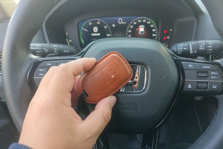 本田 思域 2023款 HATCHBACK 2.0L e:HEV 极曜版中控内饰11