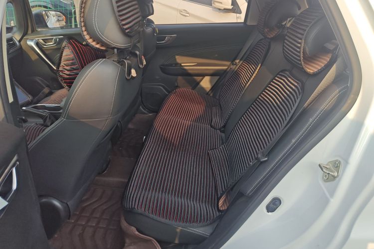 吉利汽车 远景X3 2020款 1.5L CVT尊贵型中控内饰21