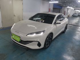 比亚迪 海豹06新能源 2025款 DM-i 智驾版 120KM旗舰型