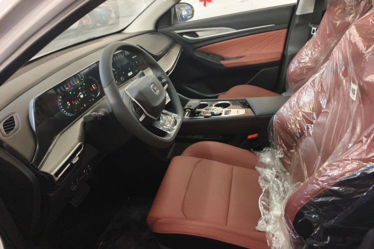 长安 逸动 2025款 PLUS 1.4T 双离合高能版局部细节19