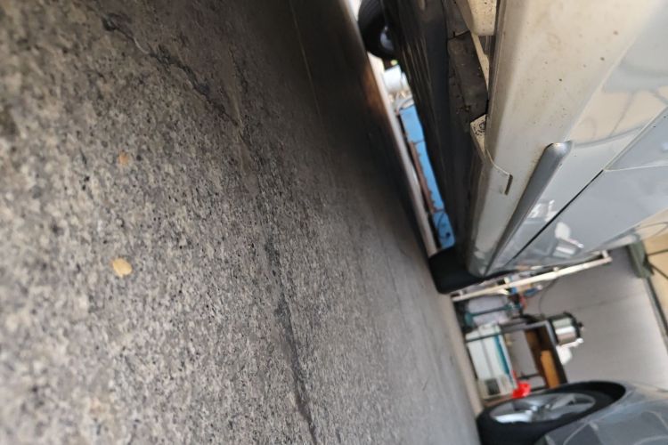 奔驰C级 2019款 C 260 L 运动版局部细节9002