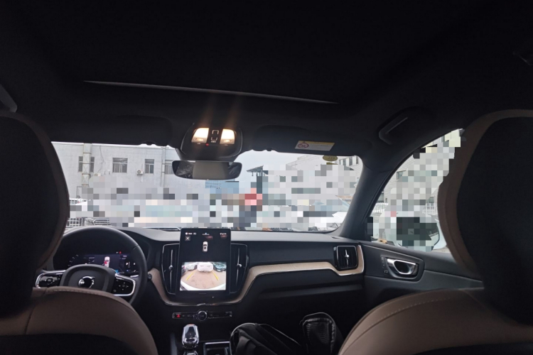 沃尔沃XC60 2026款 B5 四驱智远豪华版中控内饰22